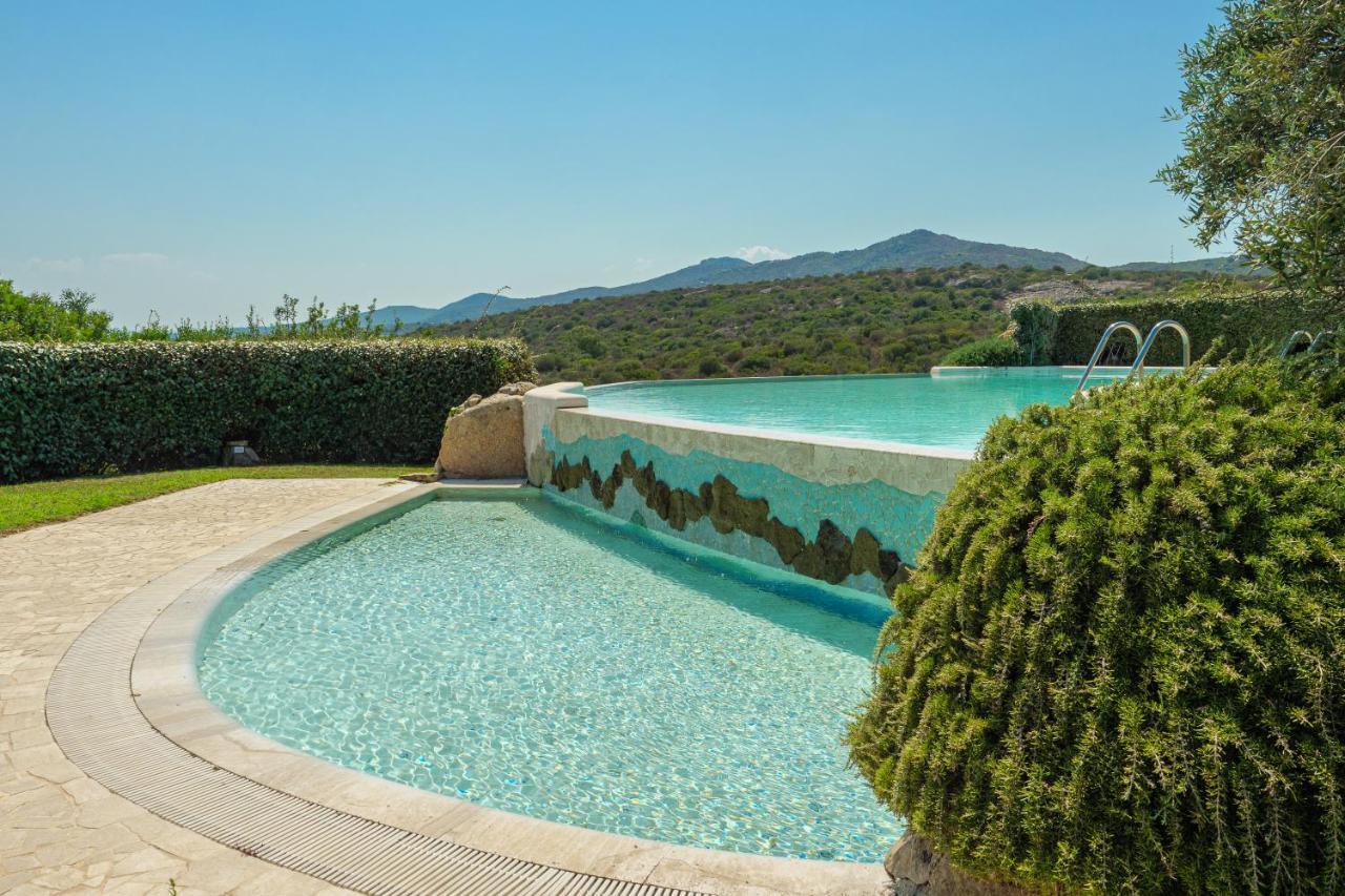 Villetta D'Arancia - Sherdenia Luxury Apartments Marinella  Exteriör bild