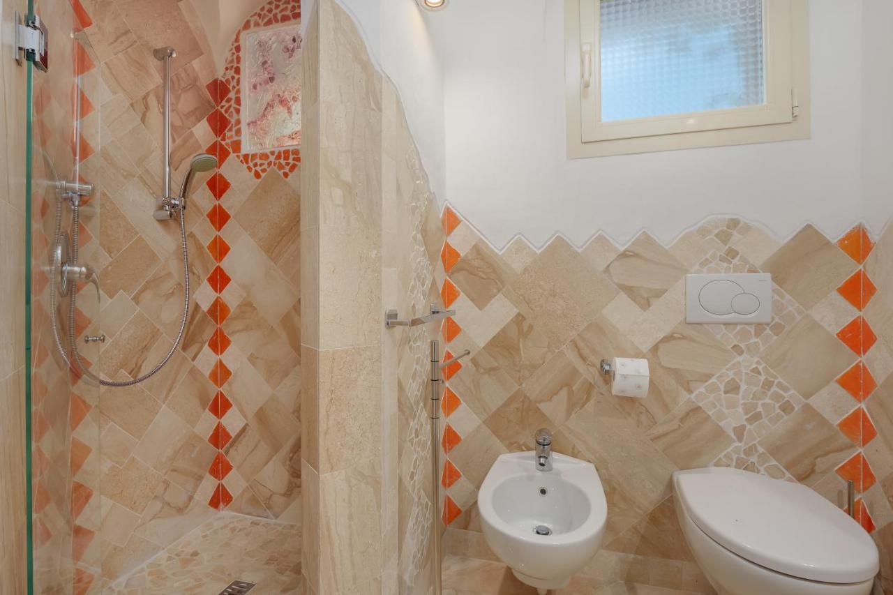 Villetta D'Arancia - Sherdenia Luxury Apartments Marinella  Exteriör bild