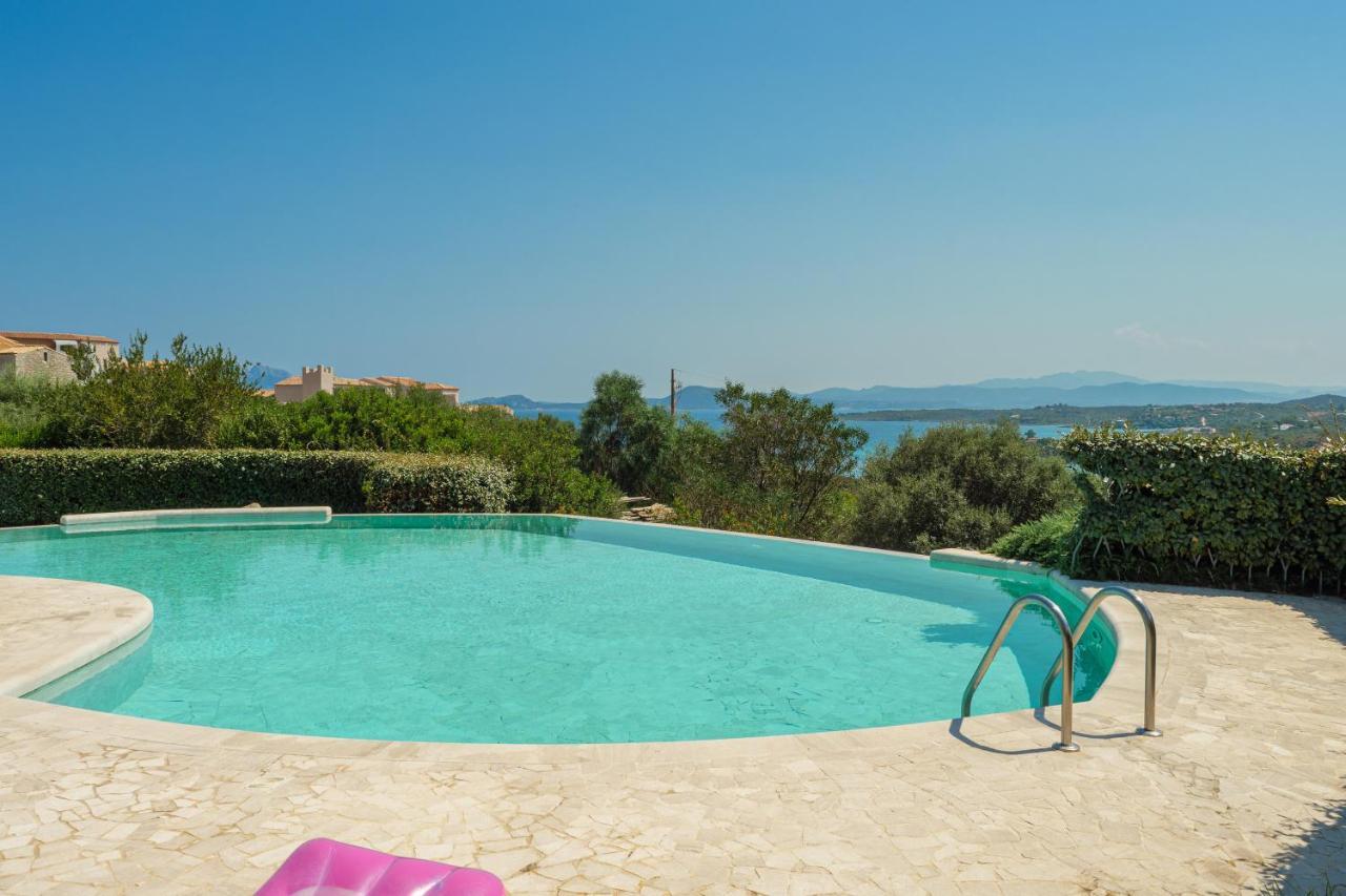 Villetta D'Arancia - Sherdenia Luxury Apartments Marinella  Exteriör bild