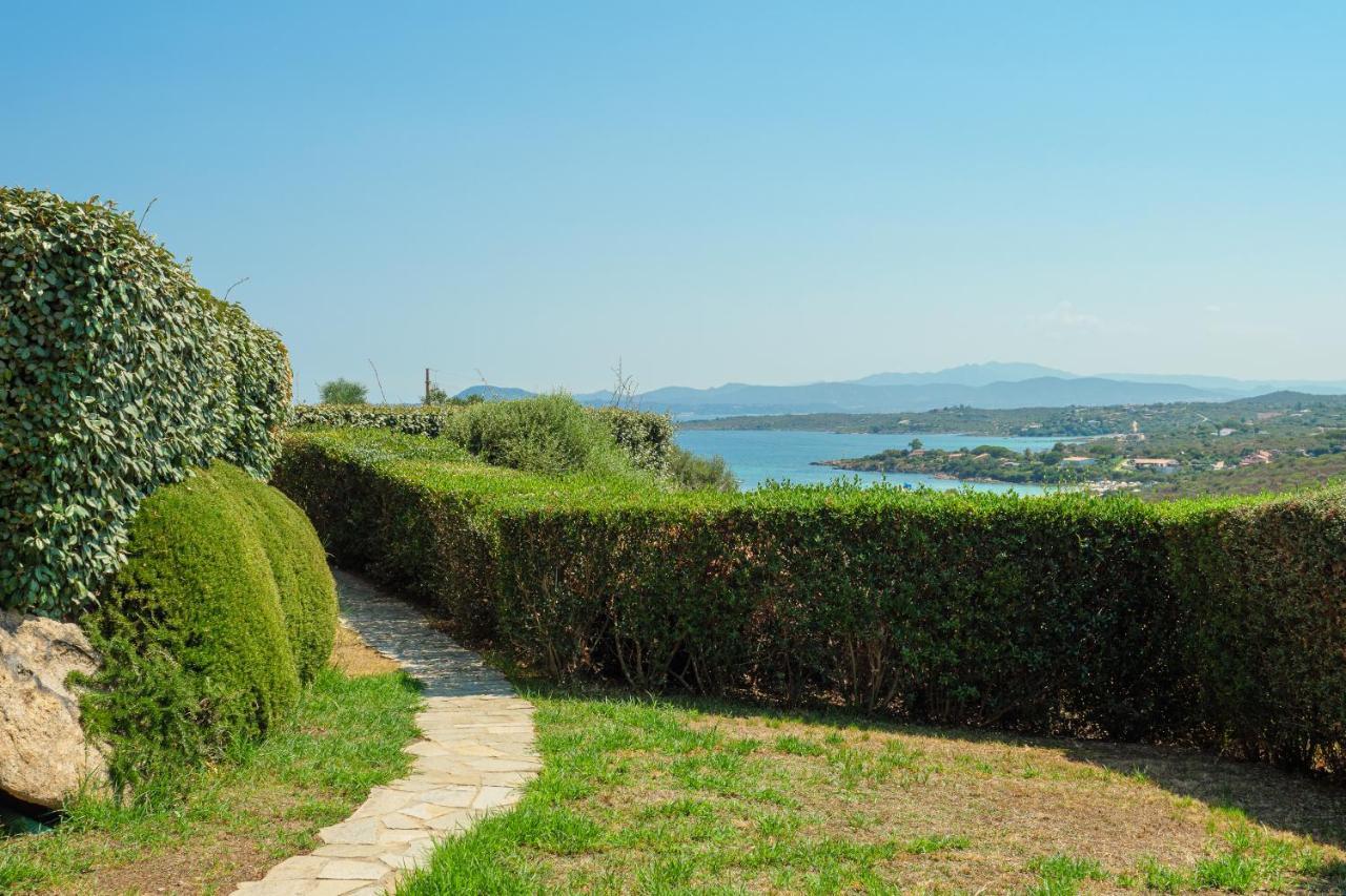 Villetta D'Arancia - Sherdenia Luxury Apartments Marinella  Exteriör bild